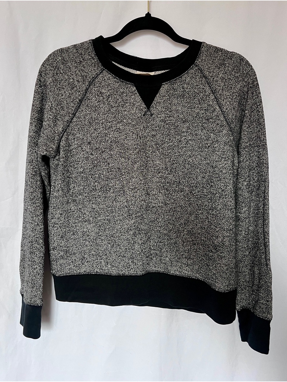 Mossimo Supply Co. Black & Gray Crewneck Pullover Sweater